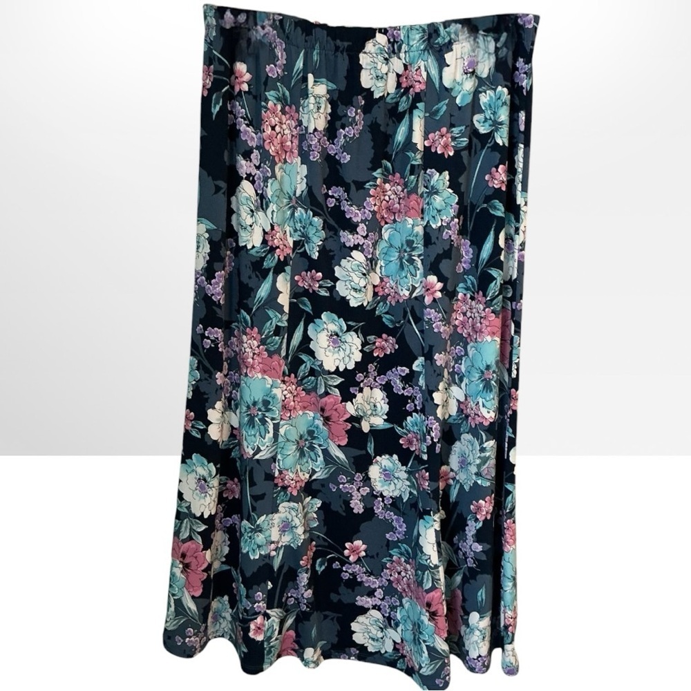 🌺SOUTHERN LADY NAVY FLORAL MIDI MULTI COLOR SKIRT